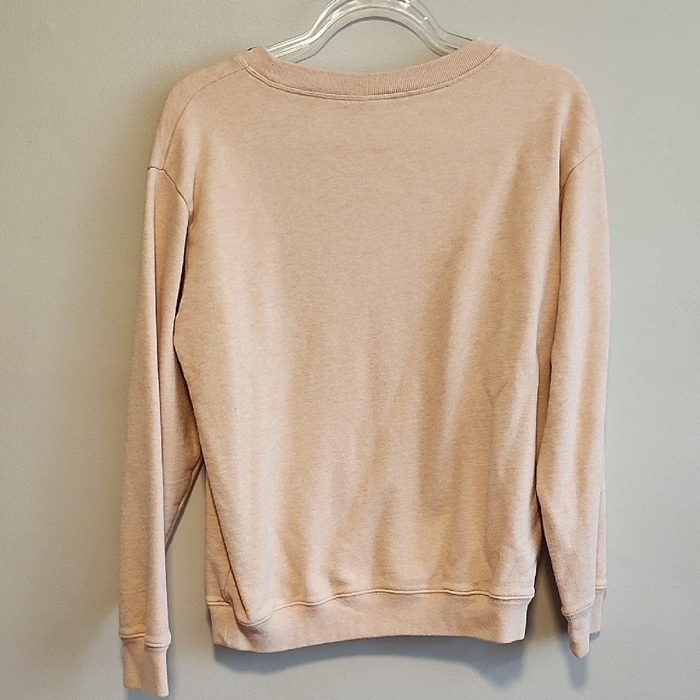 J. Crew Portsmouth NH Crew Neck Creamy Baby Pink Casual Comfy Graphic Sweatshirt - Picture 8 of 9